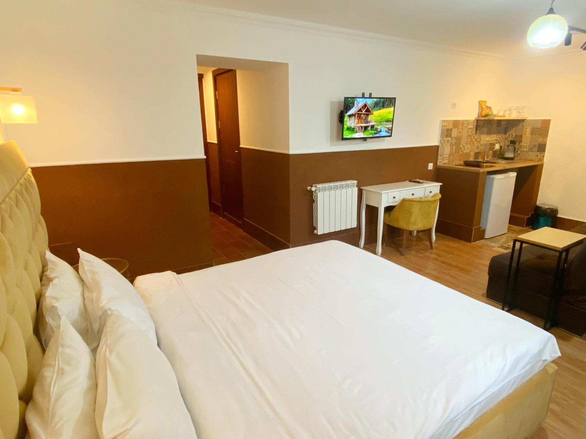 Hotel Orange كوتايسي المظهر الخارجي الصورة